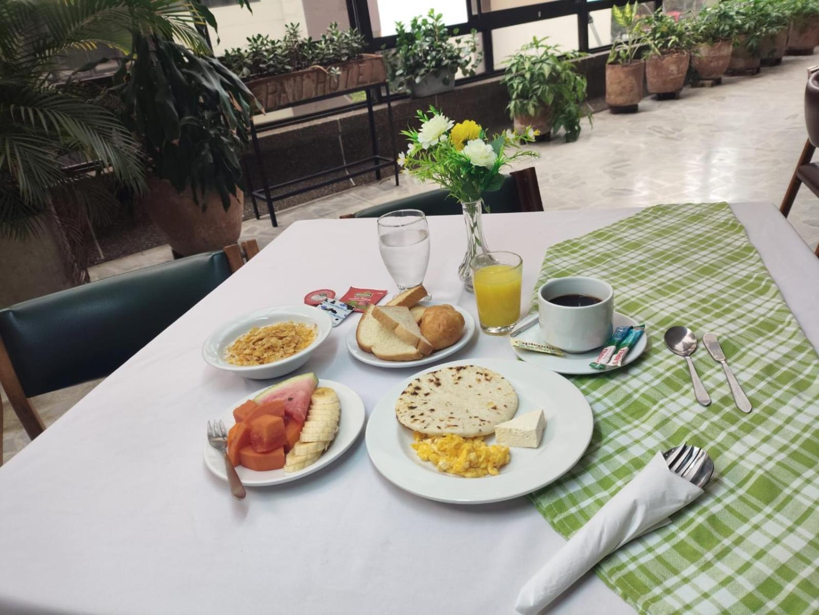 Gran Hotel Medellín Dış mekan fotoğraf